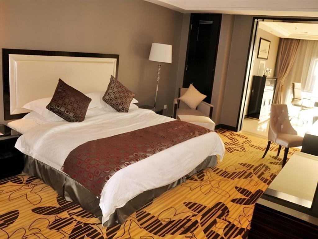 Country Garden Phoenix Hotel Shenyang Eksteriør billede