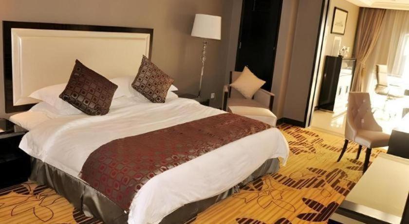 Country Garden Phoenix Hotel Shenyang Eksteriør billede